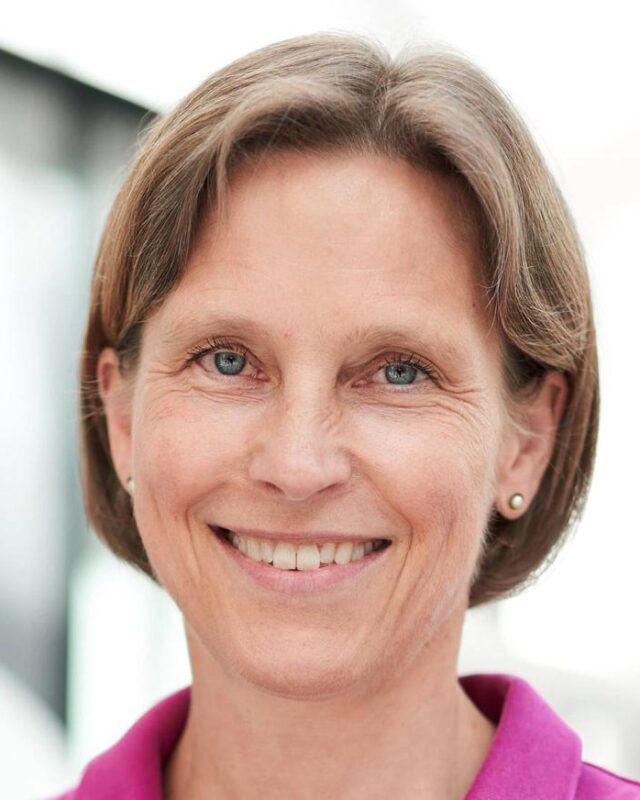 Dr. Nina Kollmar